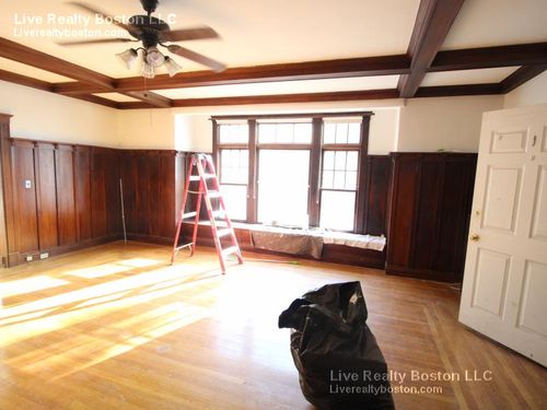 Foto del edificio - 178 Strathmore Rd