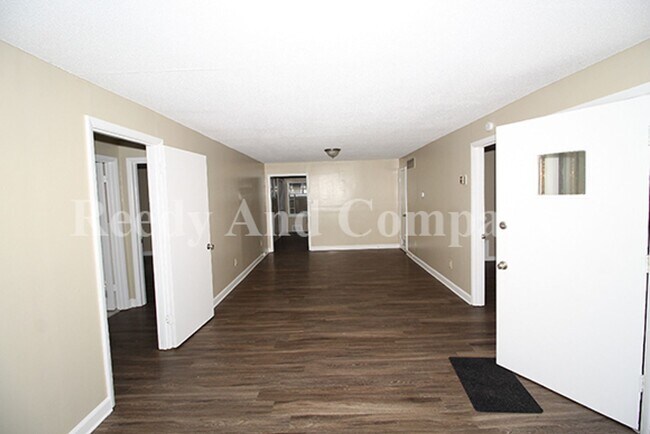 Foto del edificio - 4259 Auburn Rd