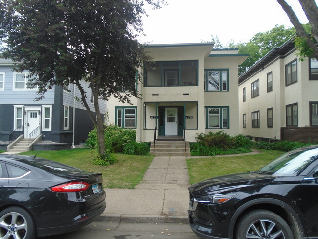 Foto del edificio - 3120 Bryant Ave S