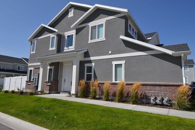 Building Photo - 4235 W Yuba Park Ct
