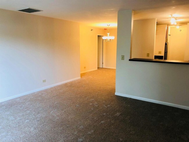 Foto del edificio - 125 Glengarry Drive Unit 202