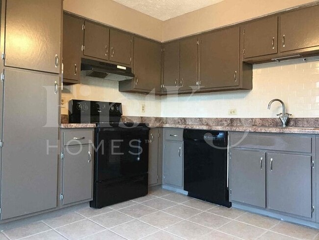 Foto del edificio - 4447 Caledonia Way