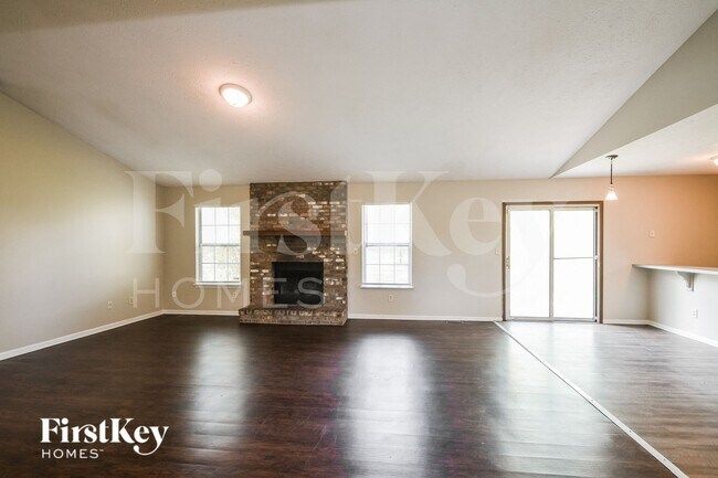 Foto del edificio - 11116 Cherry Lake Ct