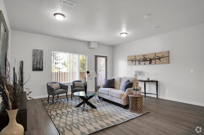 Building Photo - Centennial Pines