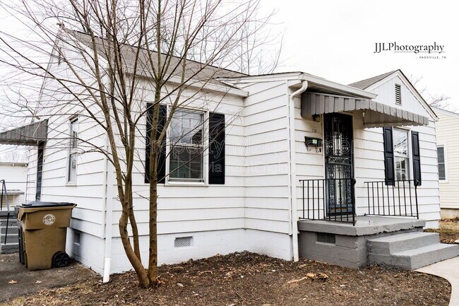 Foto del edificio - 716 E Oldham Ave