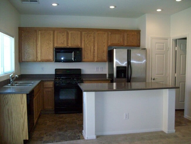 Foto del edificio - Lovely 3-Bedroom Home in a cul-de-sac