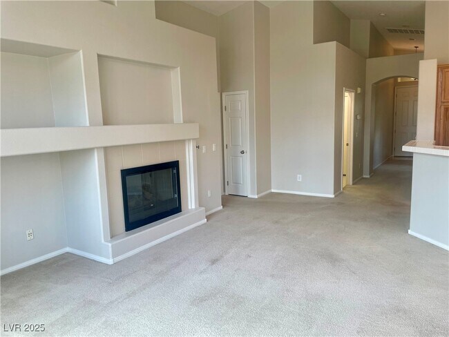 Building Photo - 7412 Bedford Pine Ct