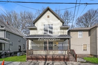 Building Photo - 532 Highland Ave