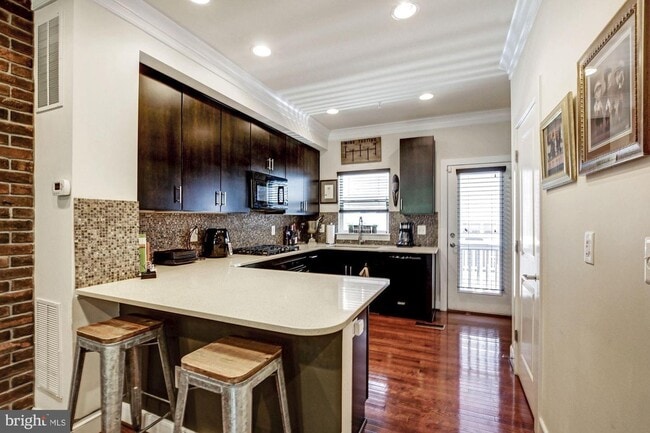 Photo - 5711 45th Ave Townhome