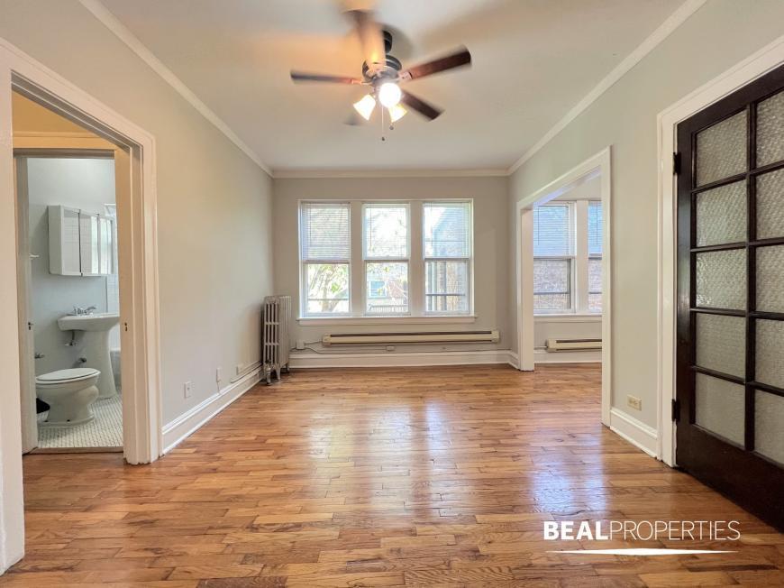 Foto principal - 0 bedroom in CHICAGO IL 60640