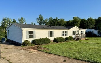 Building Photo - 118 Hoston Dr