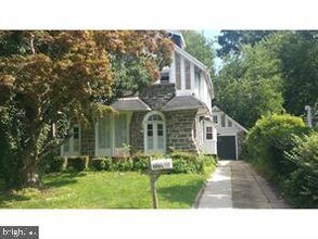 Building Photo - 5204 Overbrook Ave