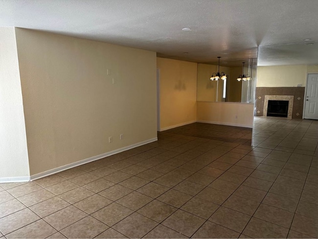 Photo - 9797 Leawood Blvd (Houston, TX) Apartment