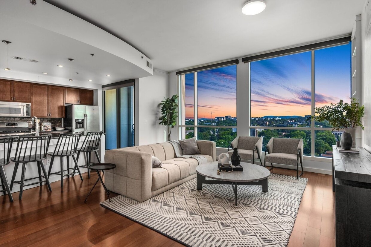 Primary Photo - Beautiful Condo at The Adelicia!