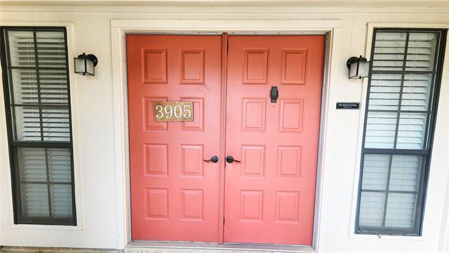 Foto del edificio - 3905 Windflower Ln