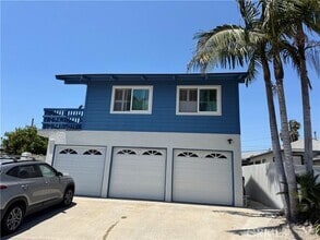 Building Photo - 156 W Mariposa