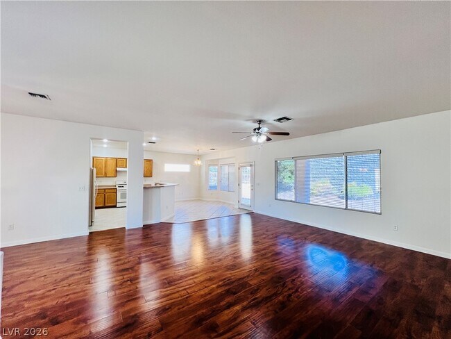 Building Photo - 3047 Hickory Valley Rd