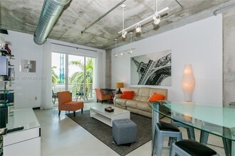 Building Photo - 2001 Biscayne Blvd