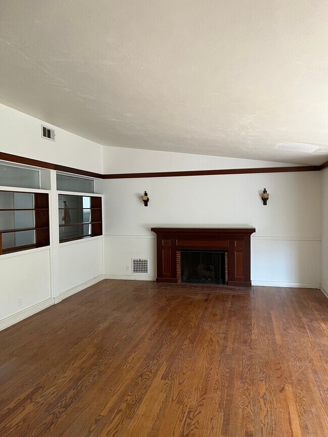 Foto del edificio - 2391 Brigden Rd