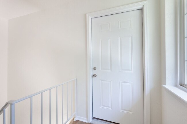 Foto del edificio - 641 Powder Springs St