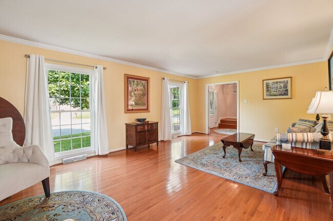 Foto del edificio - 5405 Francy Adams Ct