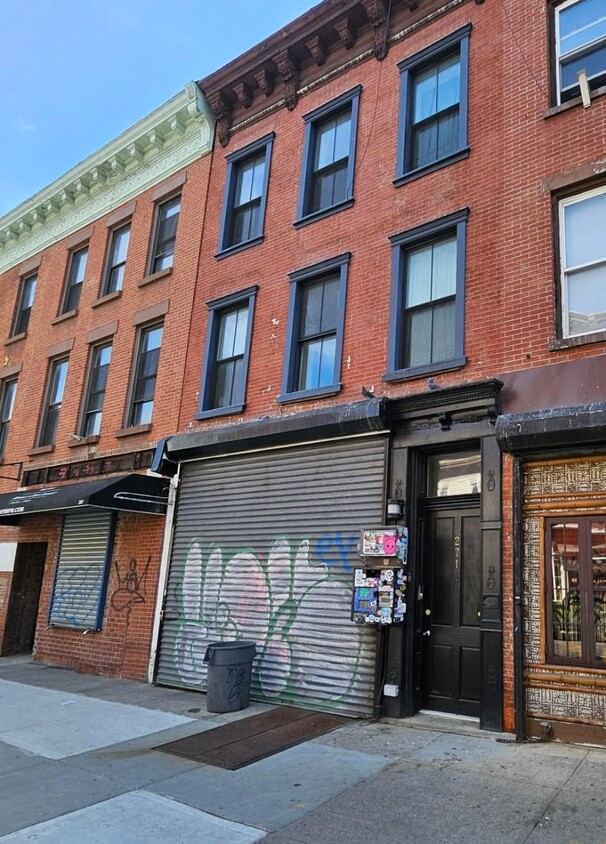 Foto principal - 2 bedroom in Brooklyn NY 11231