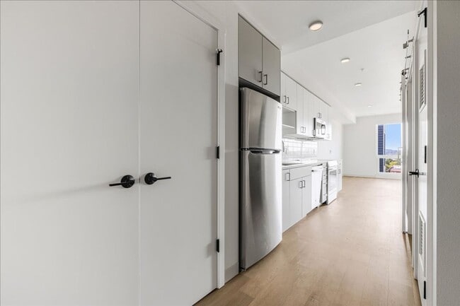 Interior Photo - The Steward