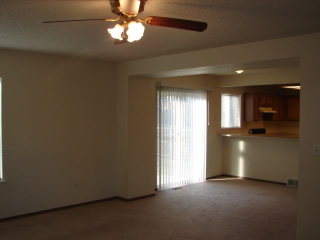 Building Photo - 4954 Ardley Dr