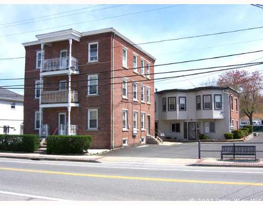 Primary Photo - 1109 Charles St