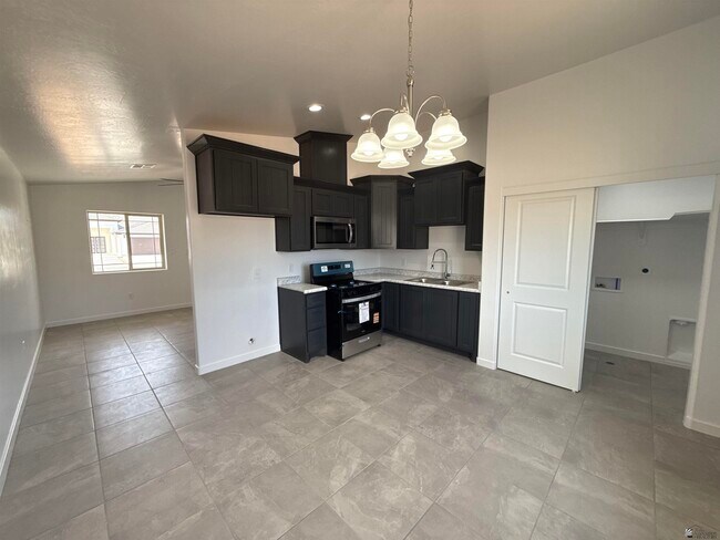 Building Photo - 5048 E Monreal Ln