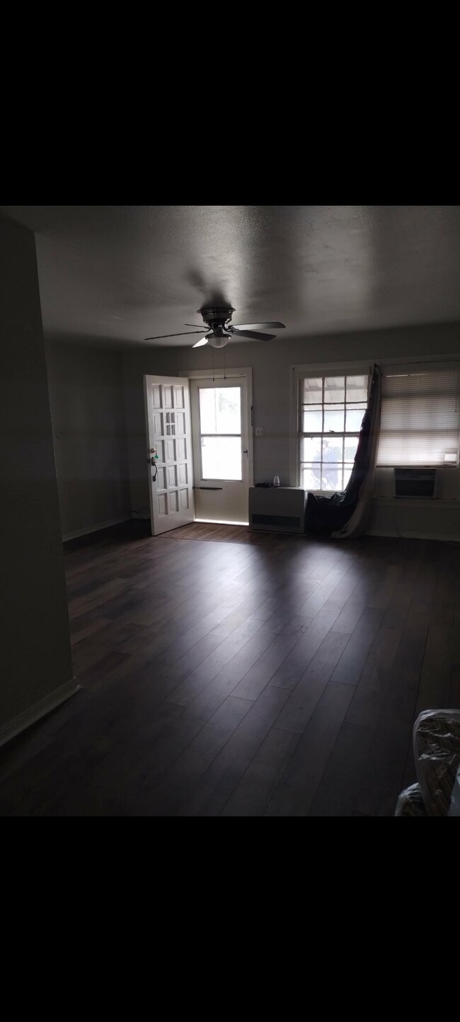 Foto del edificio - 207 N Highland Ave