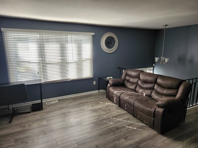 Foto del edificio - 8917 Loughran Terrace