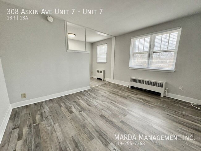 Photo du bâtiment - NEWLY RENOVATED 1-BEDROOM/1BATH APARTMENT ...