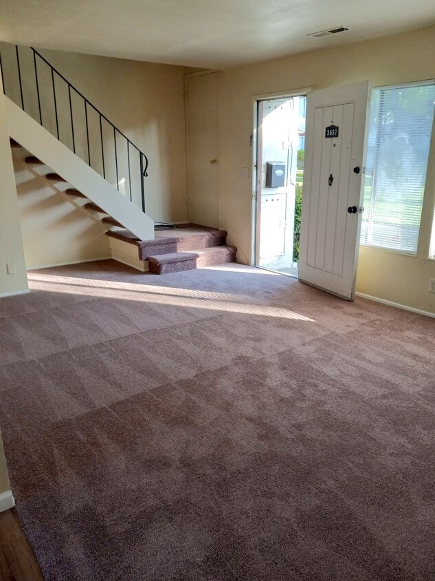 Foto principal - 3657 Gainsborough Terrace