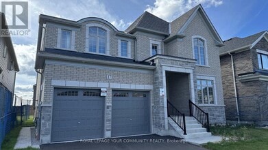 Building Photo - 17 Sandhill Cres