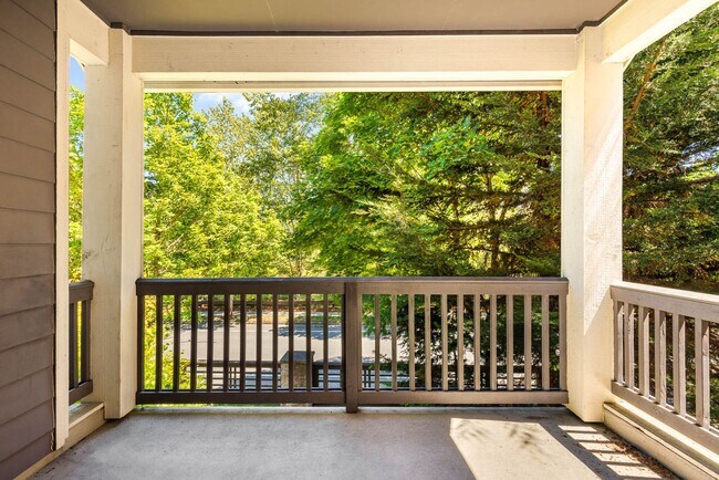 Building Photo - 516 Lingering Pine Dr NW