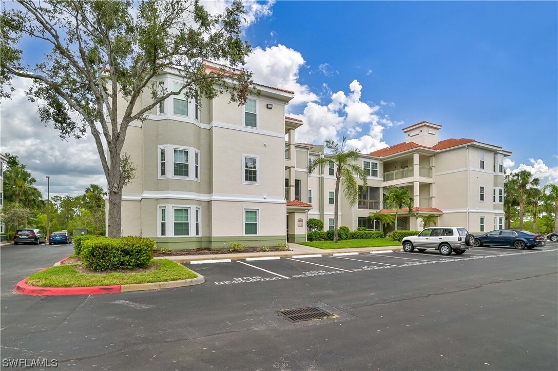 23710 Walden Center Dr Unit 202, Bonita Springs, FL 34134 Condo for