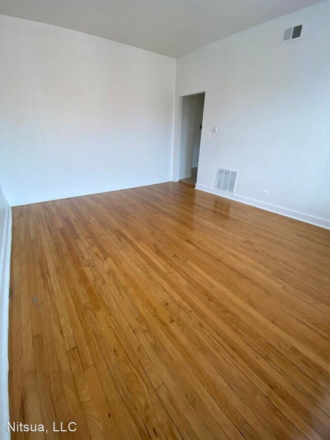 Foto del edificio - 5417 W Washington Blvd