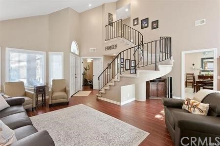Building Photo - 740 S Palomino Ln