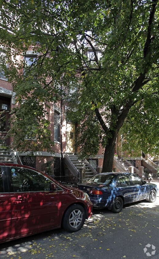 Primary Photo - 75 Montgomery St
