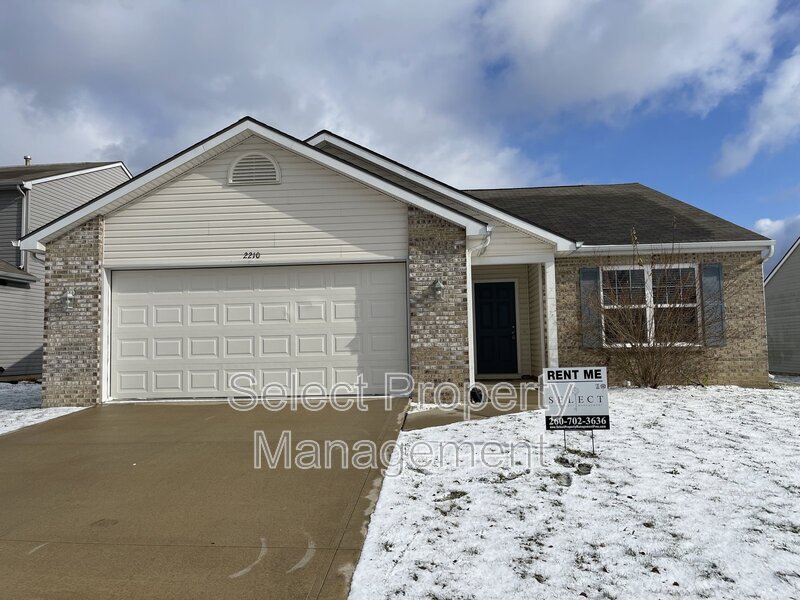 2210 Creek Dr, Fort Wayne, IN 46808 House Rental in Fort Wayne