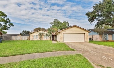 Building Photo - 17902 Autumn Trails Ln