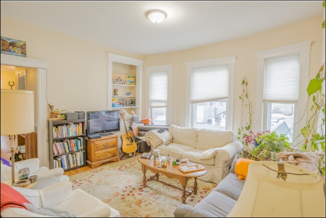 Foto del edificio - 751 Bennington St