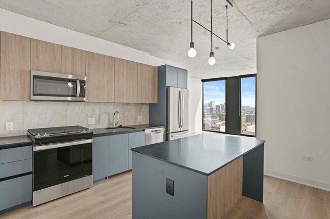Building Photo - 244 W Polk St