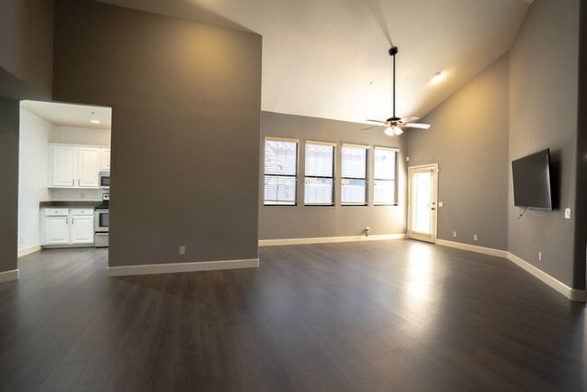 Building Photo - 23750 N 75th Pl