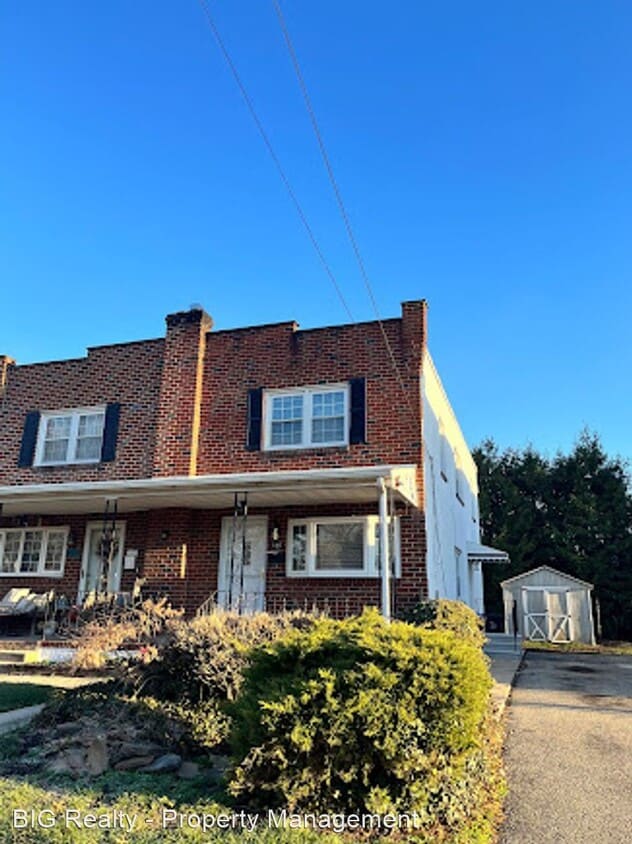 3 br, 1 bath House 1305 W James St House Rental in Norristown, PA