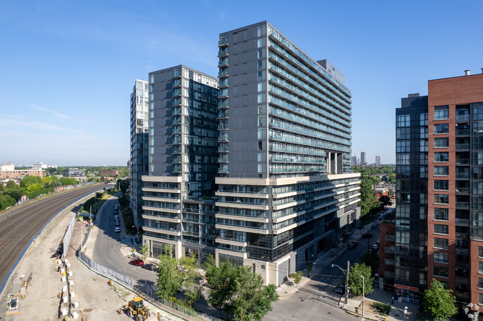 Edge on Triangle Park