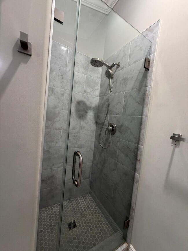 Foto del edificio - 7657 Sanctuary Dr