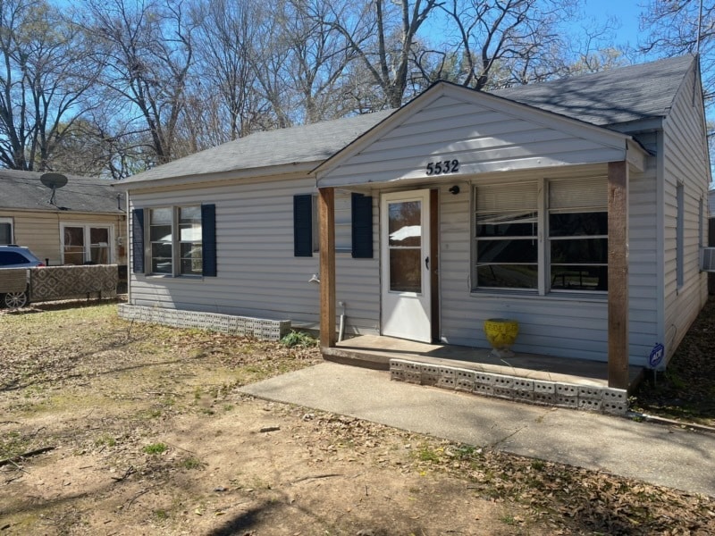 Building Photo - 5532 Sussex Ave