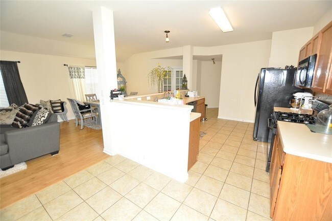 Building Photo - 4733 Foster Hill Ct